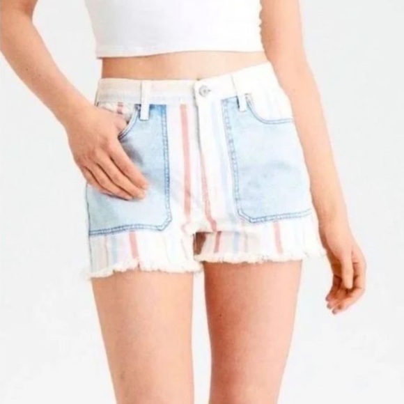 NWOT American Eagle Striped Cut-off Shorts with Patch Pockets Size 8 - Picture 3 of 6